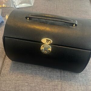 Jewelry storage box with many compartments and lock and key - never used